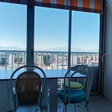Au Nautilus Au Port Avec Loggia Et Parking - A 50 M Apartamento