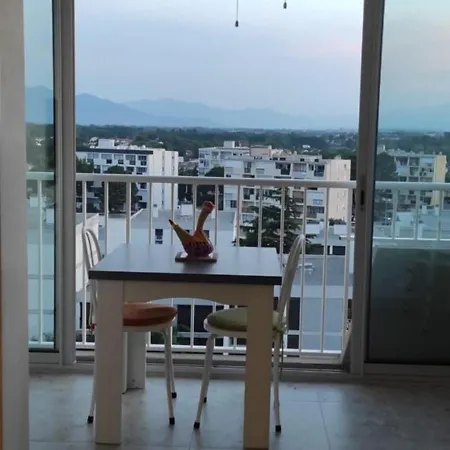 Apartamento Au Nautilus Au Port Avec Loggia Et Parking - A 50 M Saint-Cyprien (Pyrenees-Orientales)